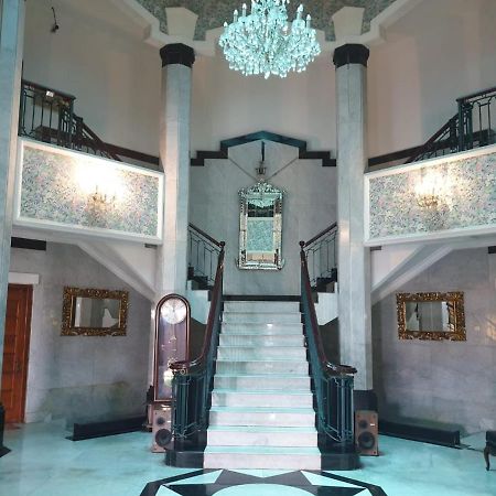 Arimbi Pejaten Suites Джакарта Екстериор снимка