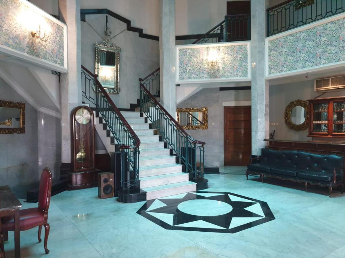 Arimbi Pejaten Suites Джакарта Екстериор снимка