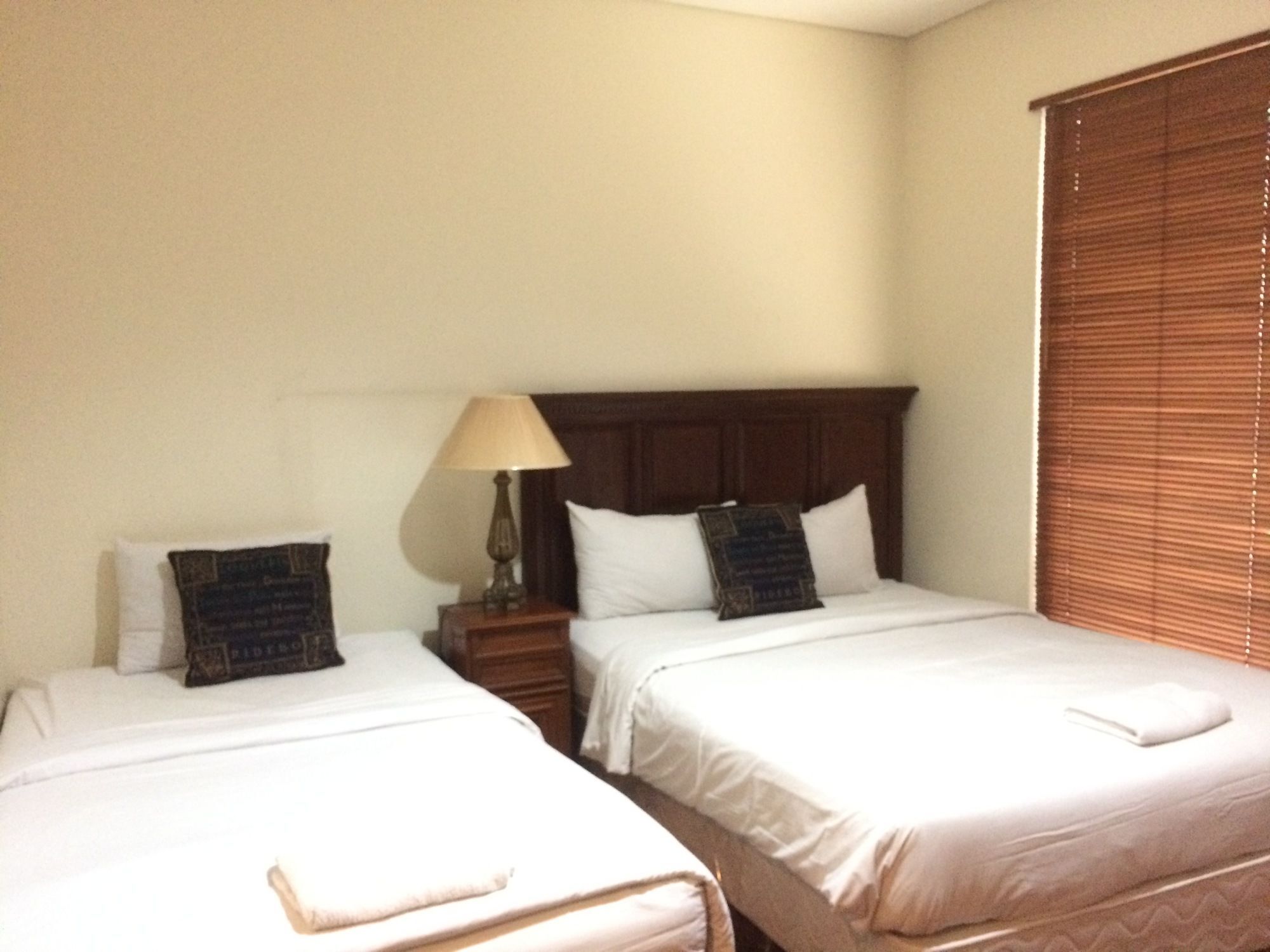 Arimbi Pejaten Suites Джакарта Екстериор снимка