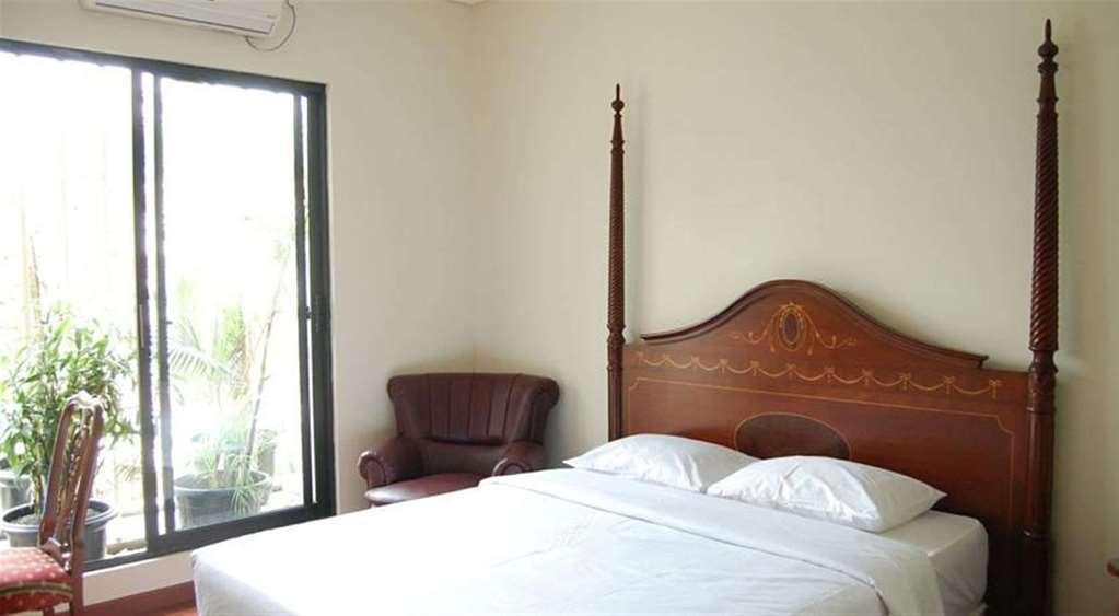 Arimbi Pejaten Suites Джакарта Стая снимка